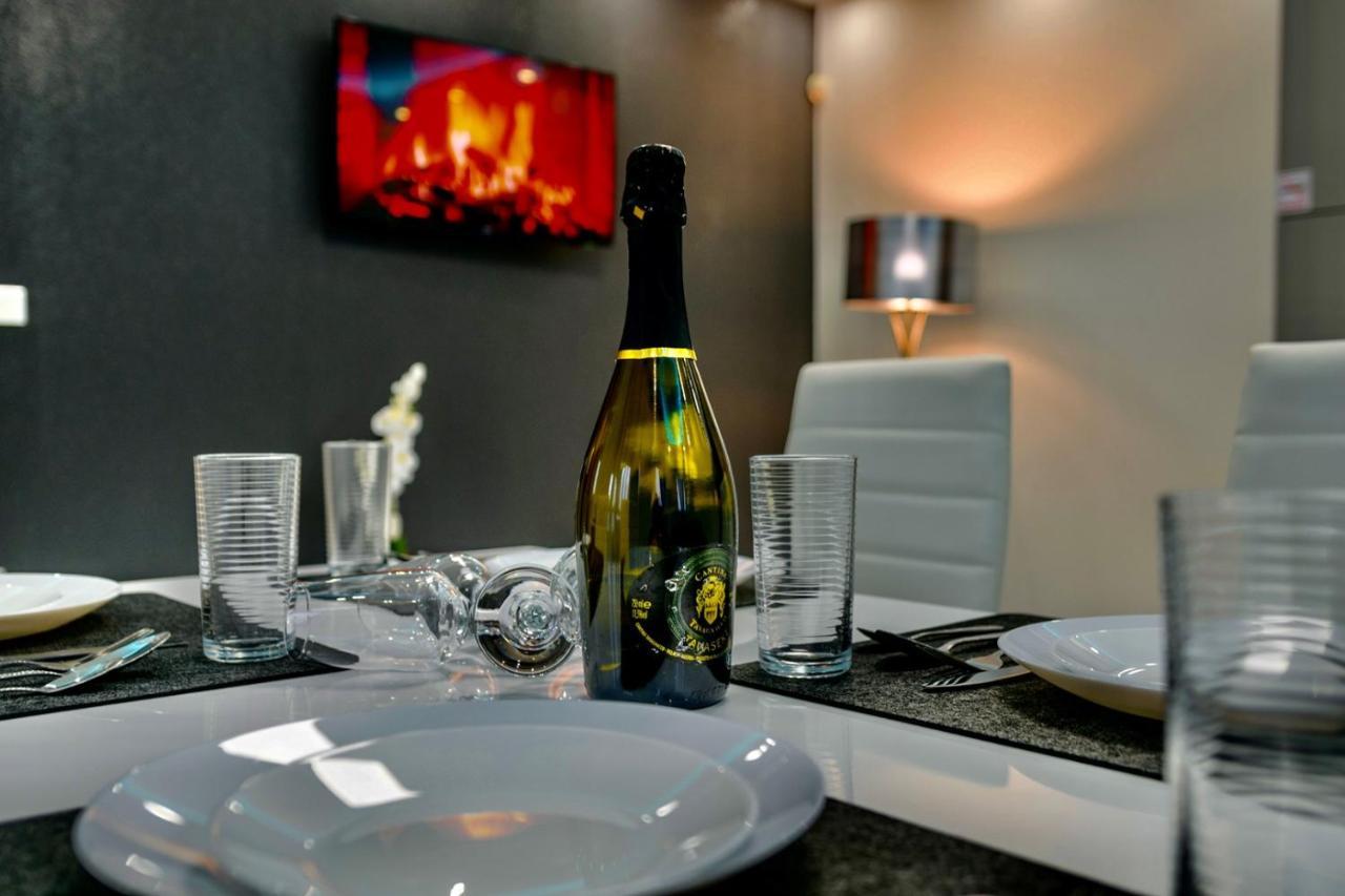 Complex Villa White بولا المظهر الخارجي الصورة
