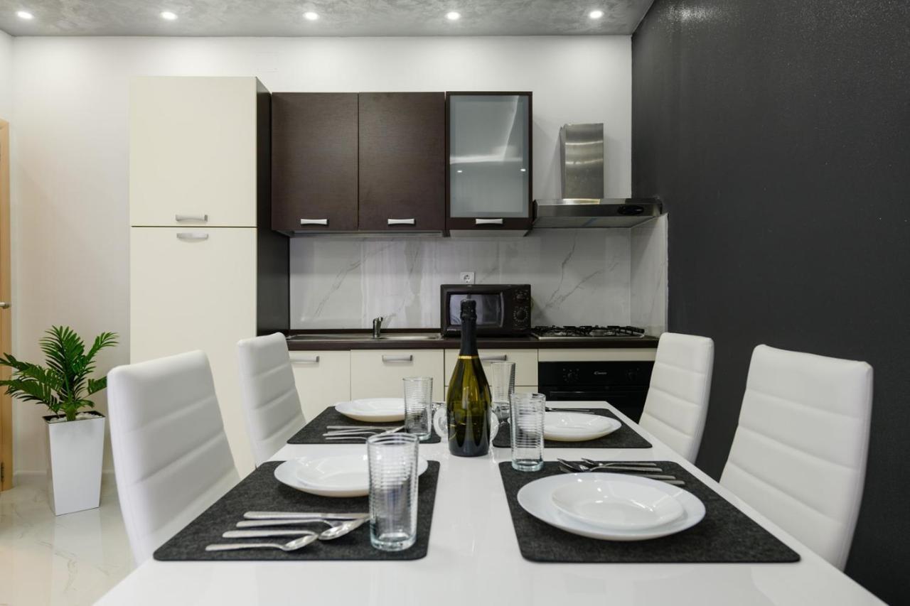 Complex Villa White بولا المظهر الخارجي الصورة