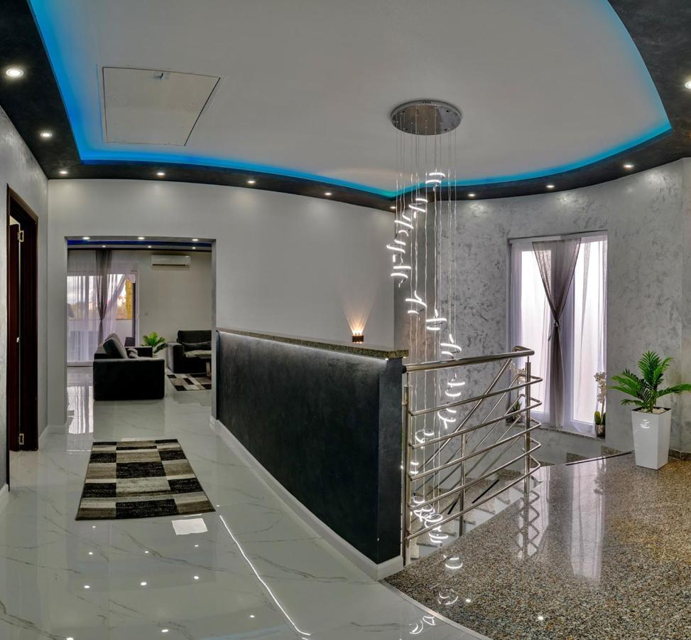 Complex Villa White بولا المظهر الخارجي الصورة